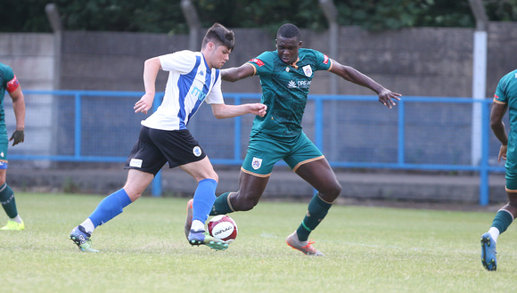Stalybridge Celtic v Chester-19