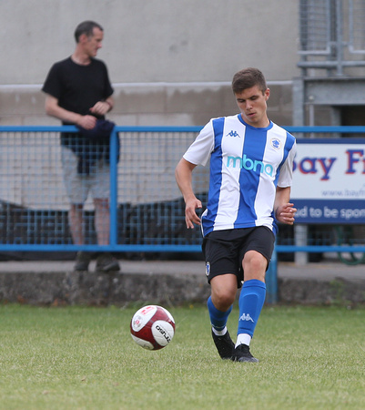 Stalybridge Celtic v Chester-8