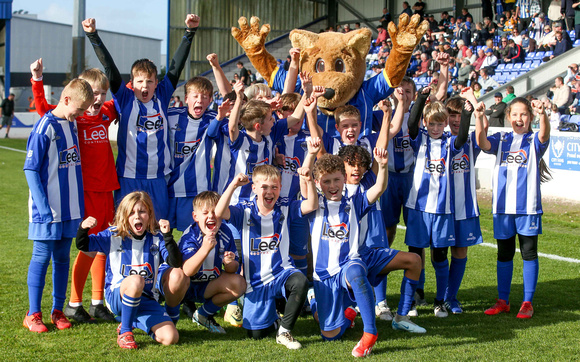 Chester v Scunthorpe Utd-8